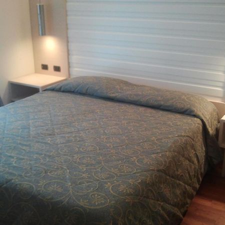 Hotel Columbus Lignano Sabbiadoro Esterno foto