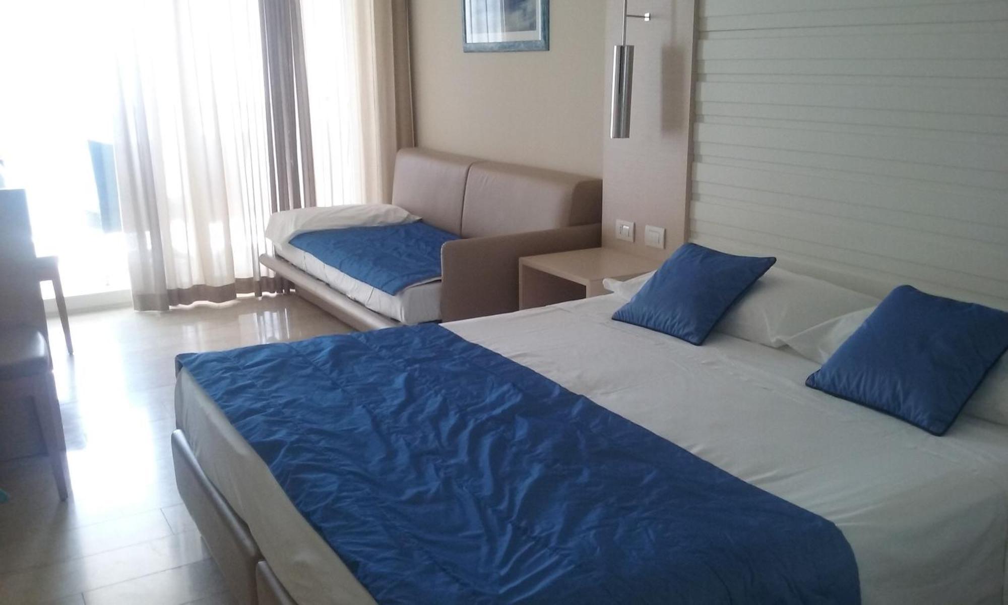 Hotel Columbus Lignano Sabbiadoro Esterno foto